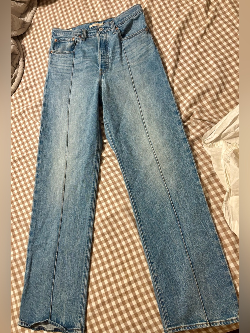 Levi’s Ribcage Straight - Picture 3 of 7